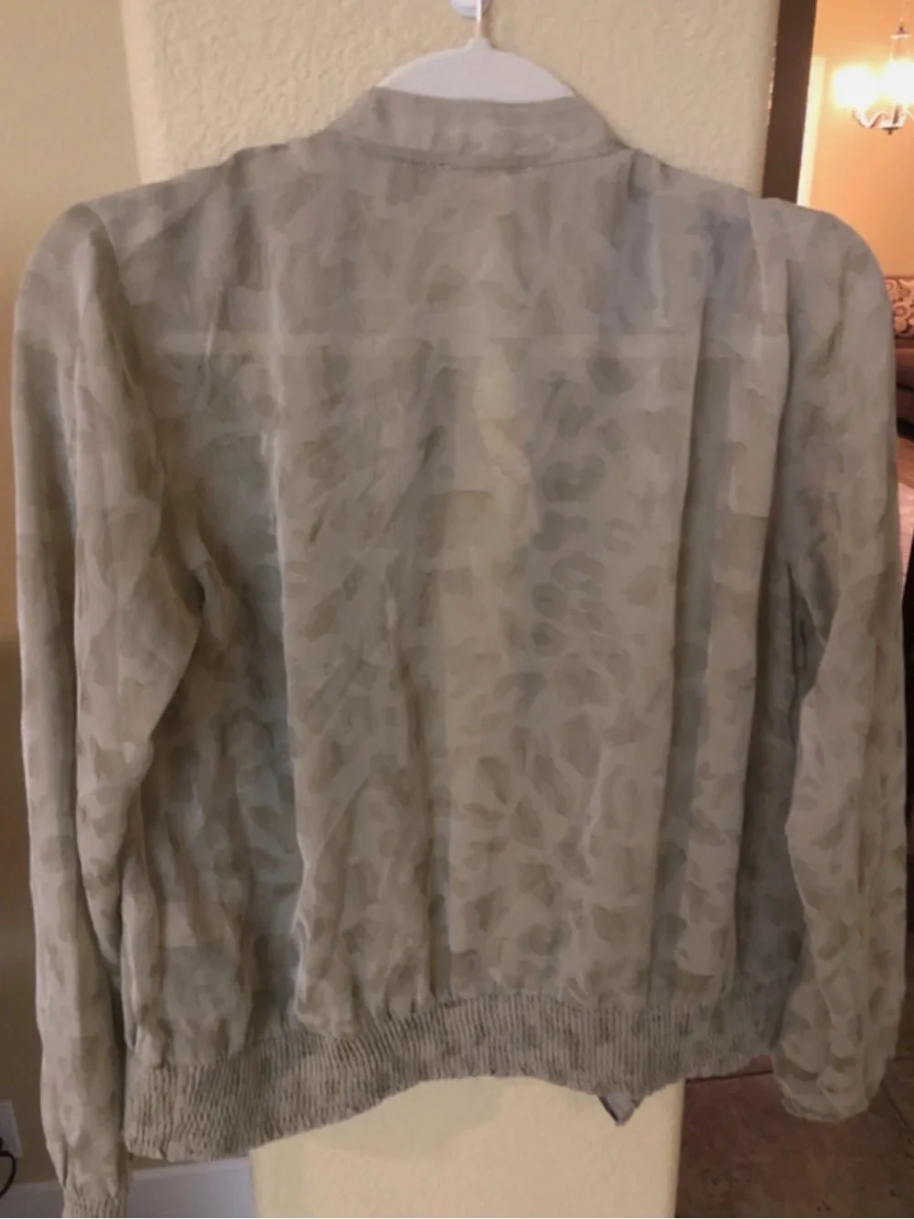 Mystree Light Gray Subtle Pattern Jacket - Picture 5 of 7